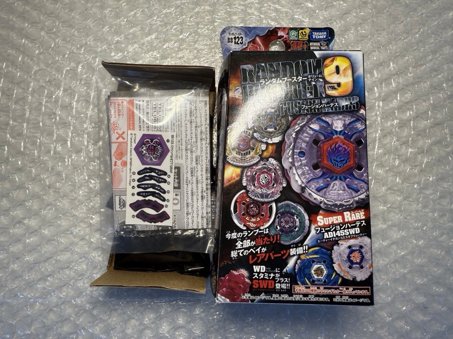 Bakushin Beelzeb T125XF Takara Tomy